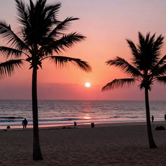 Descubra a Magia da Orla do Pôr do Sol em Aracaju