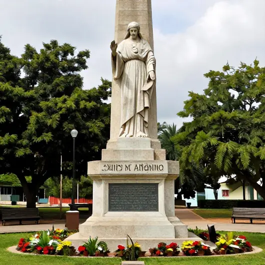 Descubra o Monumento de Santo Antônio Descubra o Monumento de Santo Antônio