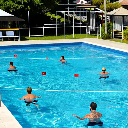 Descubra os Clubes Polo Aquático