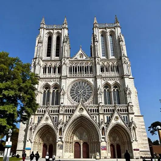 Explorando a Catedral Metropolitana de Aracaju: Um Patrimônio Histórico Explorando a Catedral Metropolitana de Aracaju: Um Patrimônio Histórico