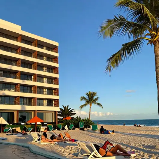 Os 2 melhores hotéis em Aracaju para aproveitar as praias Os 2 melhores hotéis em Aracaju para aproveitar as praias