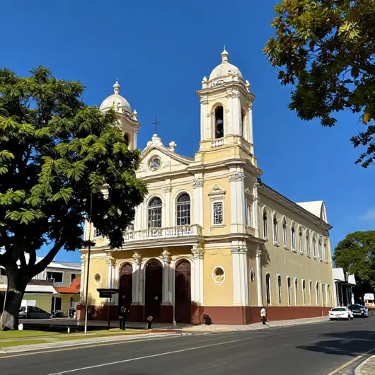 Teatro João Costa: Atrações e História de um Patrimônio Cultural em Aracaju Teatro João Costa: Atrações e História de um Patrimônio Cultural em Aracaju